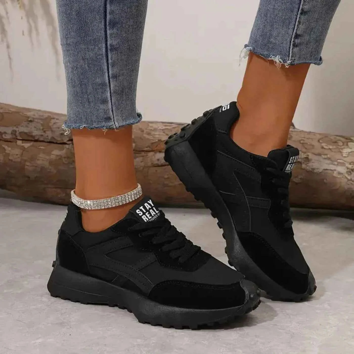 Donna | Black Platform Runner Sneakers With Arch Support For All-Day Comfort