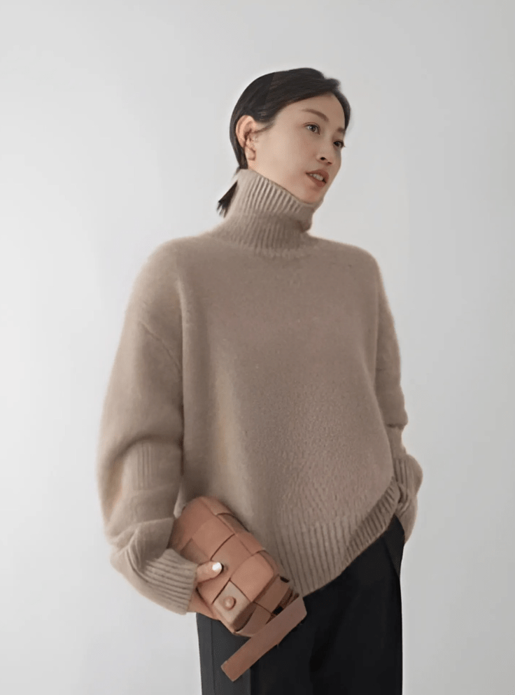 Nolene | Minimalist High-Neck  Sweater